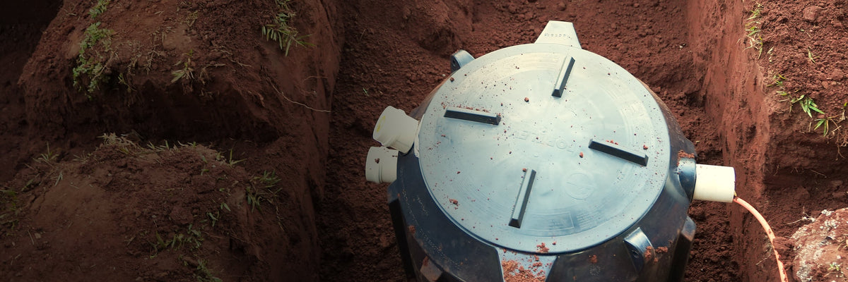Biodigestor instalado na vala durante instalação real em Ibitinga (SP)